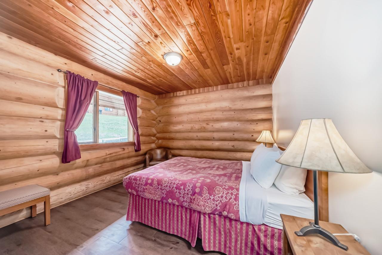 extra room photo