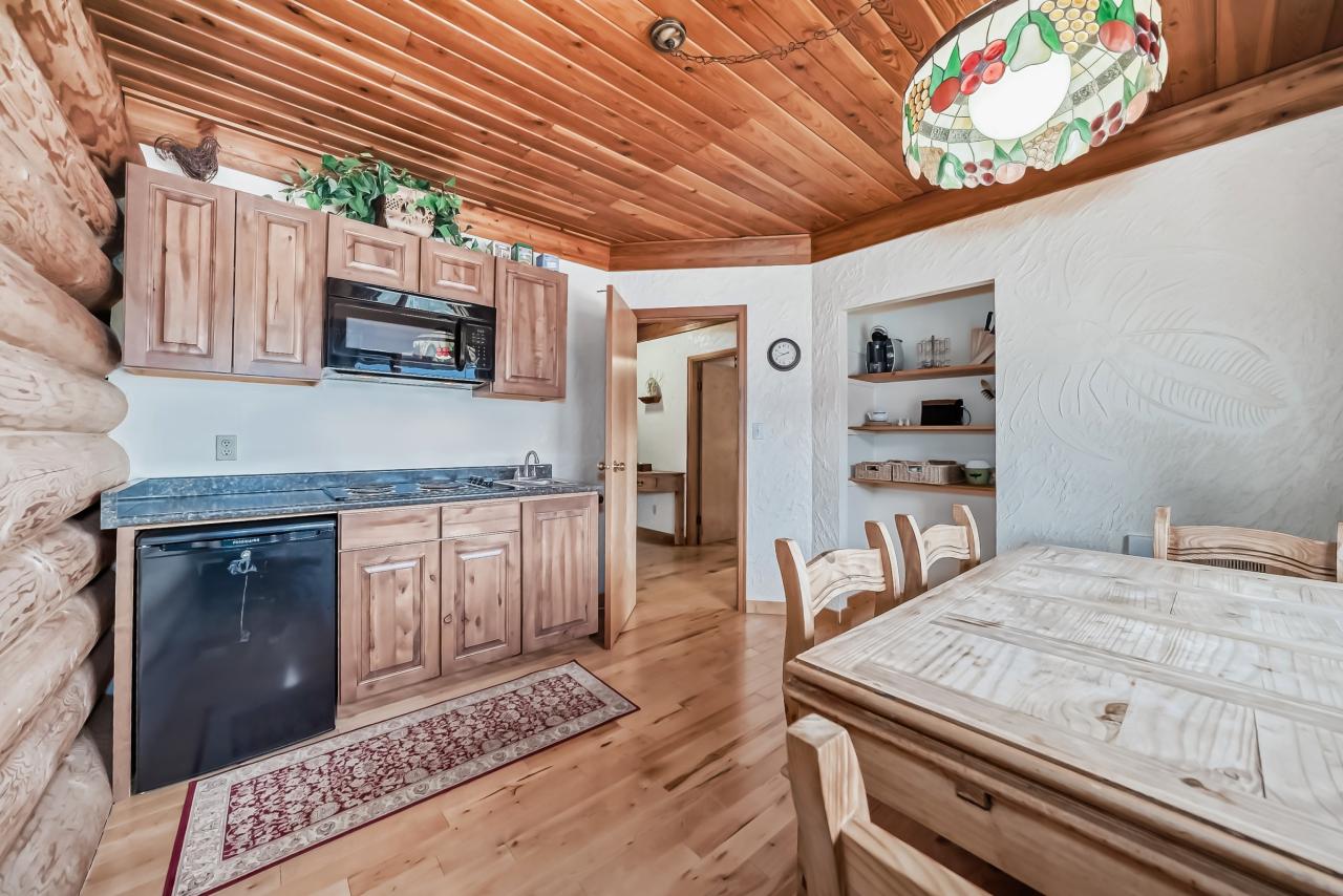 extra room photo