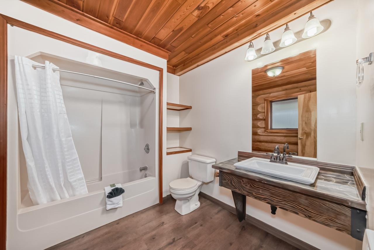 extra room photo