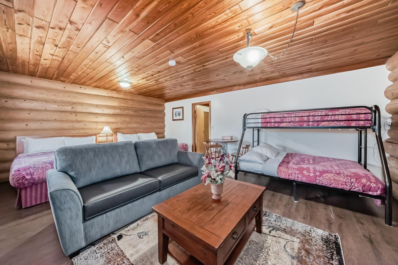 extra room photo