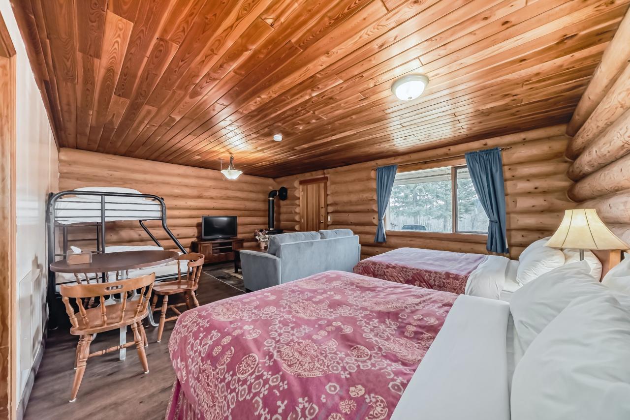 extra room photo